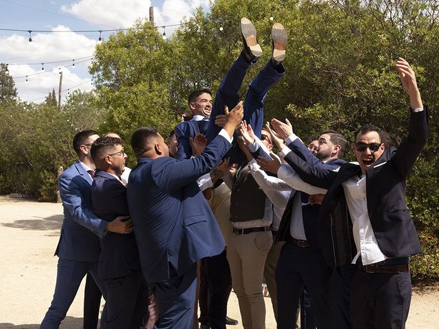 La boda de Alejandra y Ángel en La Roca De La Sierra, Badajoz 61