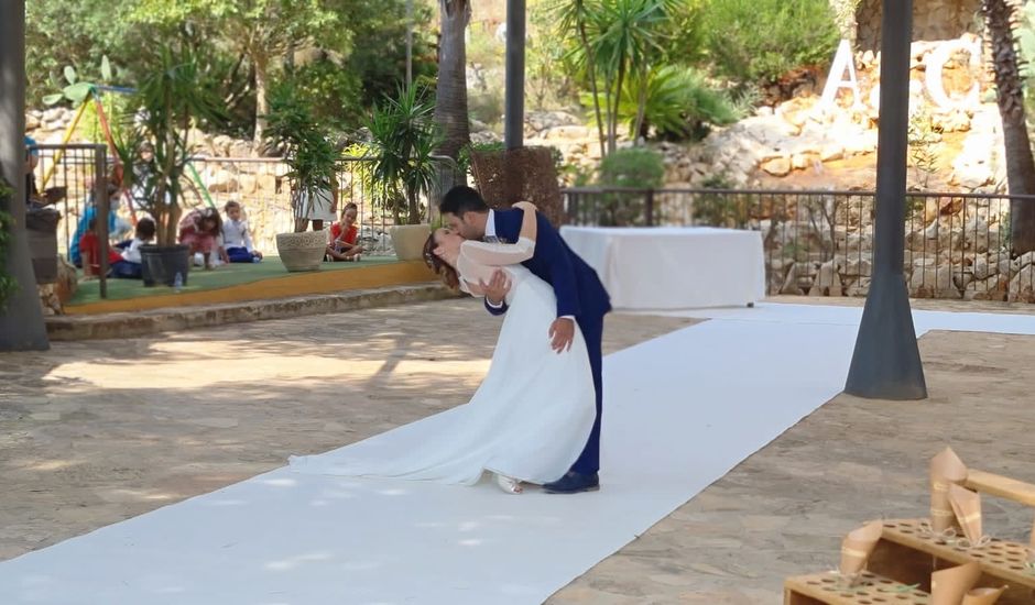 La boda de Carlos y Angela en Teulada, Alicante