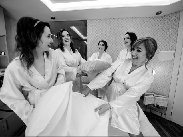 La boda de Alberto  y María  en Villacañas, Toledo 1