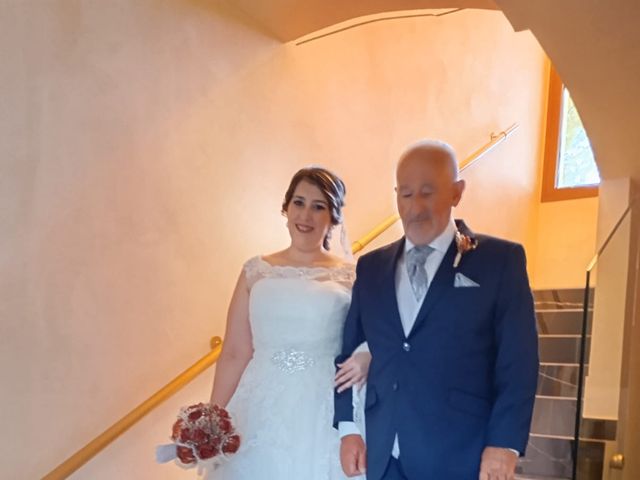 La boda de Alberto  y María  en Villacañas, Toledo 11