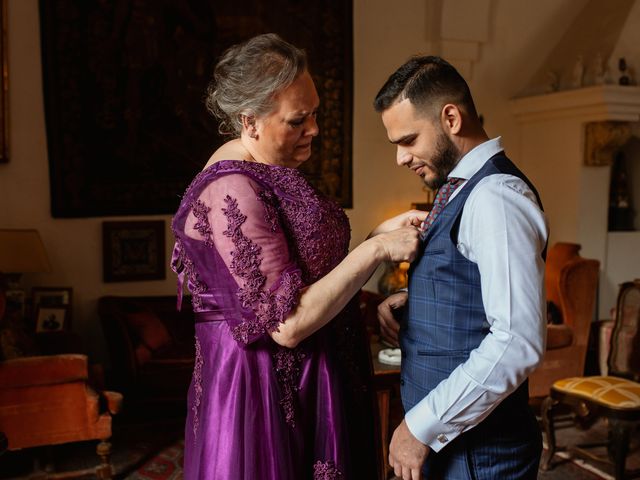 La boda de Patricia y Juan en La Puebla Del Rio, Sevilla 12