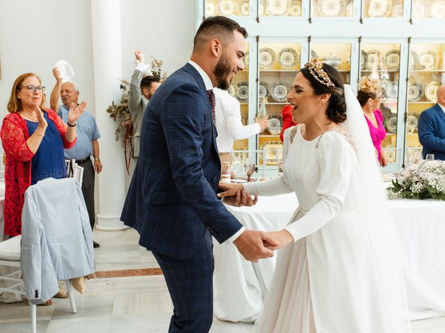 La boda de Patricia y Juan en La Puebla Del Rio, Sevilla 63