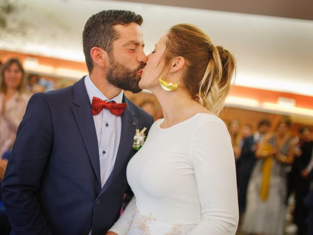 La boda de Hugo y Chari en A Coruña, A Coruña 12