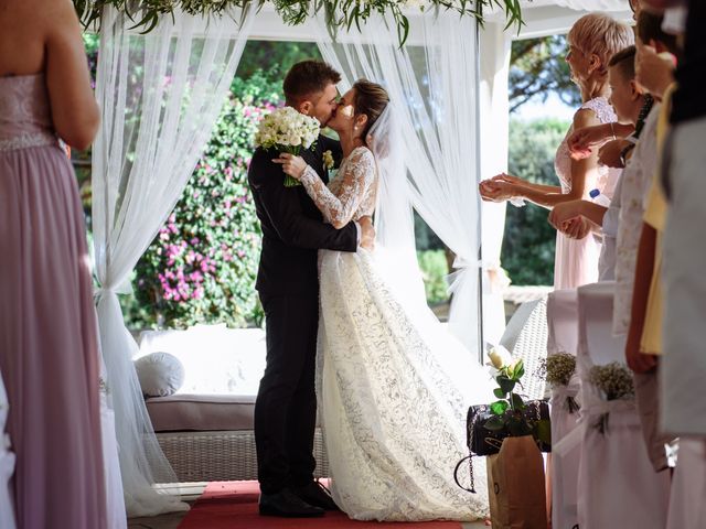 La boda de Alex y Hanna en Sant Vicenç De Montalt, Barcelona 67