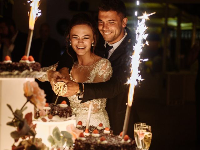 La boda de Alex y Hanna en Sant Vicenç De Montalt, Barcelona 102