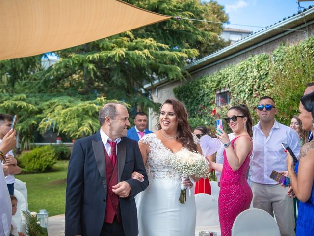 La boda de Luis y Cristina en Caldas De Reis (Casco Urbano), Pontevedra 12