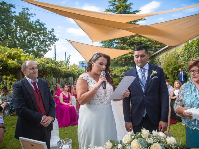 La boda de Luis y Cristina en Caldas De Reis (Casco Urbano), Pontevedra 16