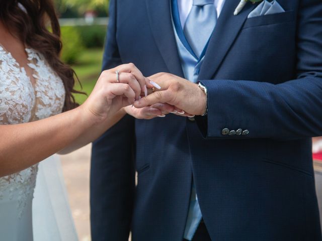 La boda de Luis y Cristina en Caldas De Reis (Casco Urbano), Pontevedra 17