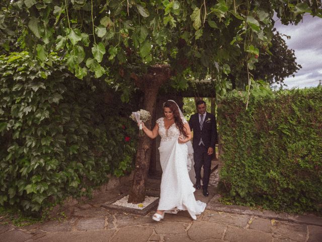 La boda de Luis y Cristina en Caldas De Reis (Casco Urbano), Pontevedra 24