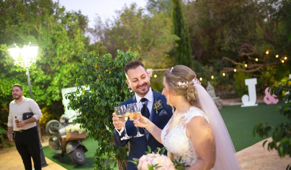 La boda de Juanjo y Jessica en Alacant/alicante, Alicante