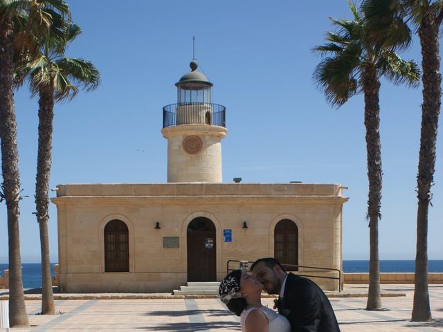 La boda de Sara y Jose en Roquetas De Mar, Almería 16