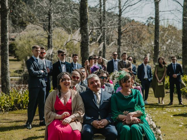 La boda de Adrián y Espe en Outes, A Coruña 43
