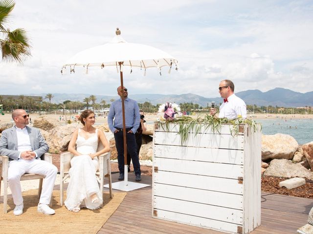 La boda de Benjamin y Rocio en Grao de Castellón, Castellón 2