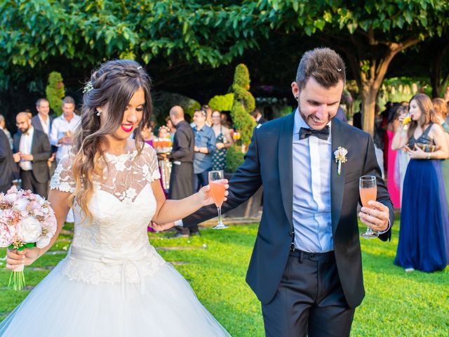 La boda de Iván y Raquel en Sant Vicenç De Montalt, Barcelona 52