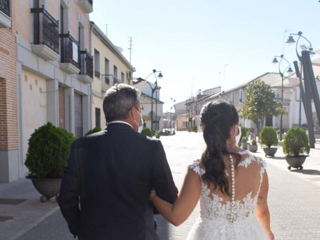 La boda de Edu y Patri en Villaluenga, Toledo 11