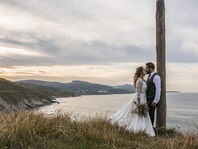 La boda de Cristhian y Oihane en Bilbao, Vizcaya 1