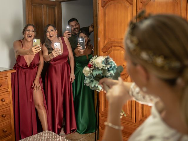 La boda de Juampe y Laura en Alhaurin El Grande, Málaga 32