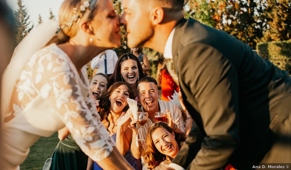 La boda de Juampe y Laura en Alhaurin El Grande, Málaga