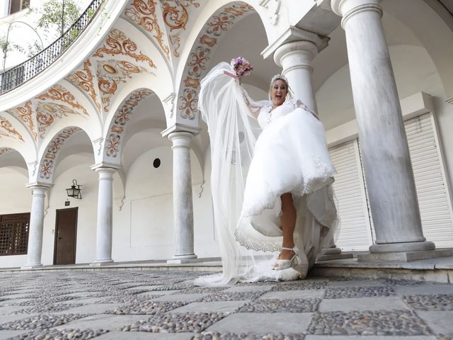 La boda de Fali y Gema en Sevilla, Sevilla 4