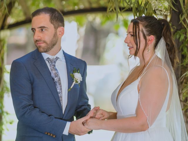 La boda de Eduard y Caitlin en Sant Vicenç De Montalt, Barcelona 5