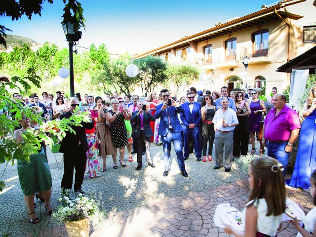 La boda de Jesús y Inmaculada en Jarandilla, Cáceres 17