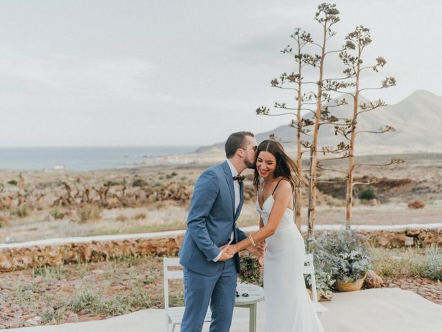 La boda de Miguel y Isa en La Isleta, Almería 20