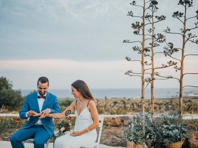 La boda de Miguel y Isa en La Isleta, Almería 1
