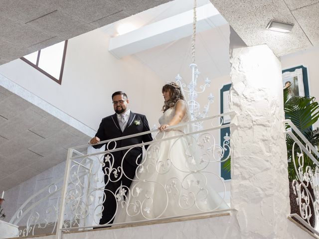 La boda de Yolanda y Omar en Lora De Estepa, Sevilla 27