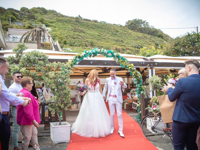 La boda de Mónica y Manuel en Arteixo, A Coruña 14