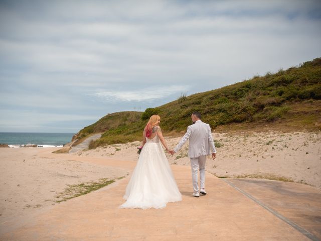 La boda de Mónica y Manuel en Arteixo, A Coruña 18