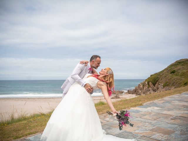 La boda de Mónica y Manuel en Arteixo, A Coruña 19