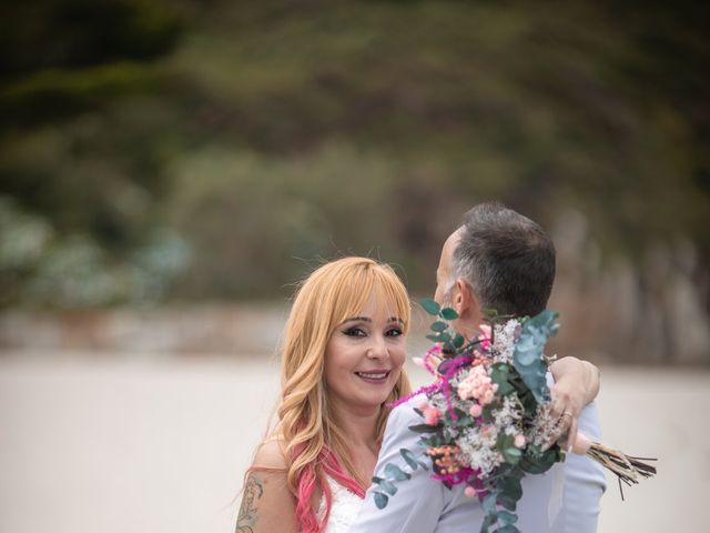 La boda de Mónica y Manuel en Arteixo, A Coruña 23