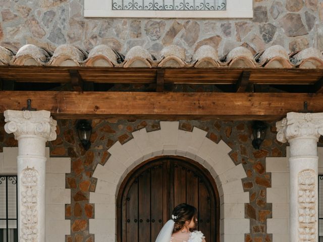 La boda de Paula y Ignacio en La Cañada De Calatrava, Ciudad Real 16