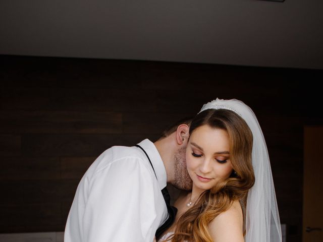 La boda de Bogdan y Sofiia en Olot, Girona 30