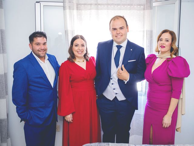La boda de Jonathan y Rocío en Villafranca De Los Barros, Badajoz 14