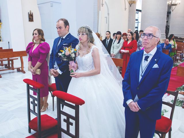 La boda de Jonathan y Rocío en Villafranca De Los Barros, Badajoz 31
