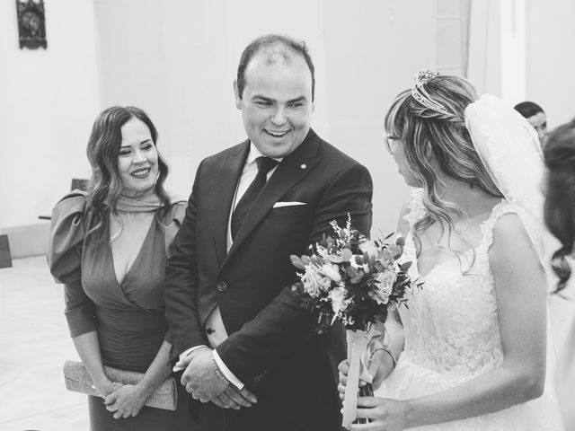 La boda de Jonathan y Rocío en Villafranca De Los Barros, Badajoz 37