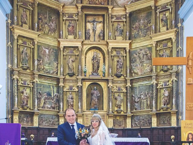 La boda de Jonathan y Rocío en Villafranca De Los Barros, Badajoz 40