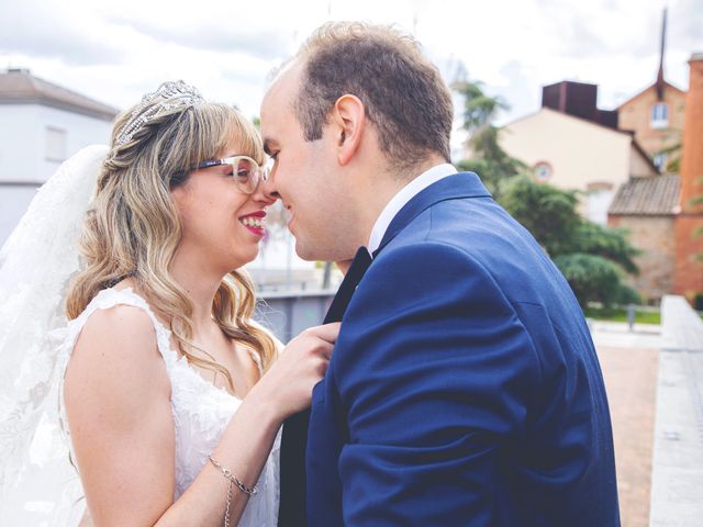 La boda de Jonathan y Rocío en Villafranca De Los Barros, Badajoz 45