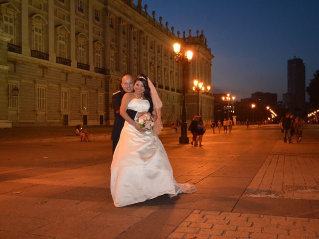 La boda de Alana y Fernando en Madrid, Madrid 34