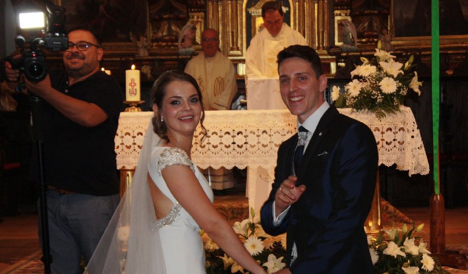 La boda de Kiko y Soraya  en Santa Maria De Los Llanos, Cuenca