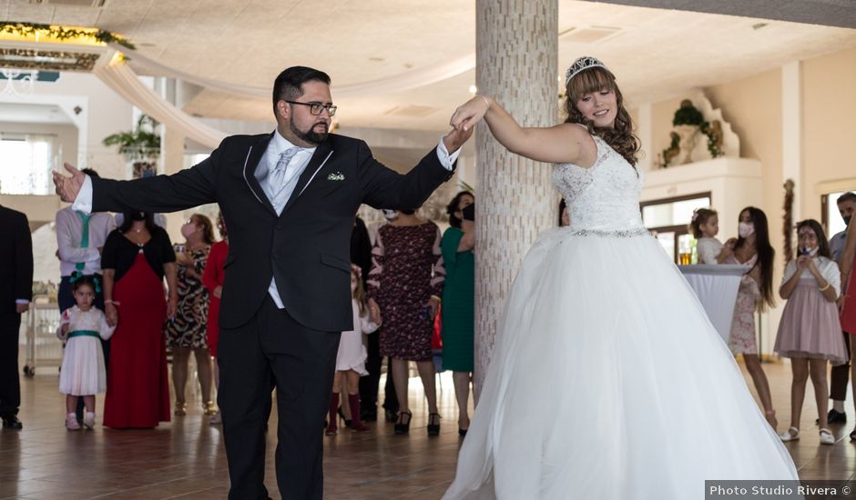 La boda de Yolanda y Omar en Lora De Estepa, Sevilla