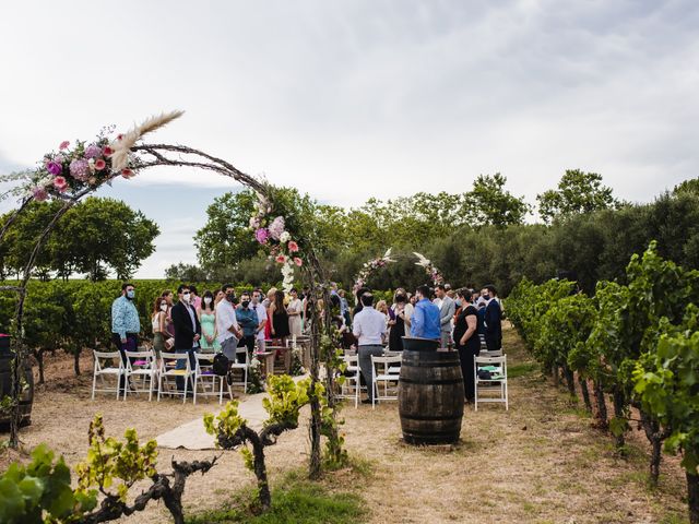 La boda de Alejandro y Patricia en Sant Cugat Sesgarrigues, Barcelona 44