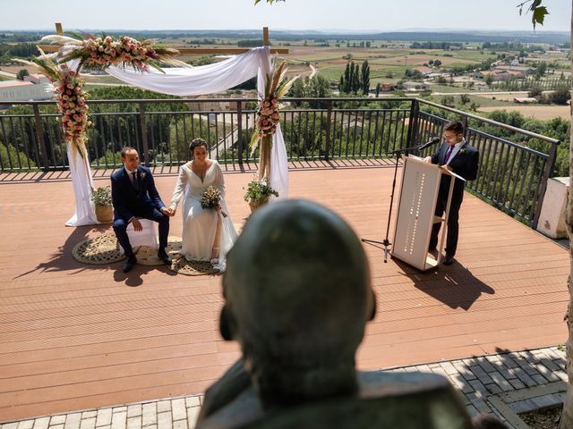 La boda de Sandra y Pedro en Roa De Duero, Burgos 18