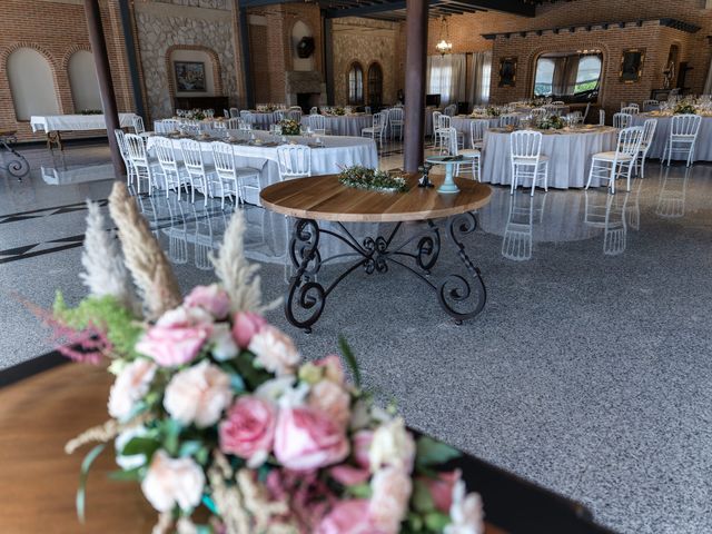 La boda de Sandra y Pedro en Roa De Duero, Burgos 124