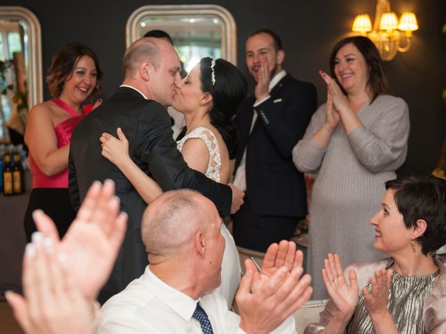 La boda de Martin y Iria en Santiago De Compostela, A Coruña 11