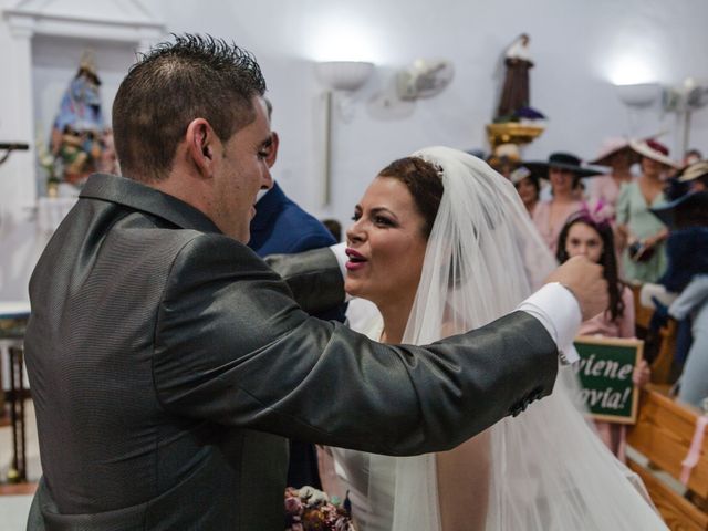 La boda de David y Gabi en Sevilla, Sevilla 28