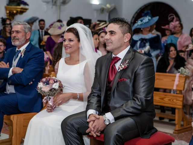 La boda de David y Gabi en Sevilla, Sevilla 29
