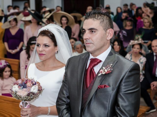 La boda de David y Gabi en Sevilla, Sevilla 33