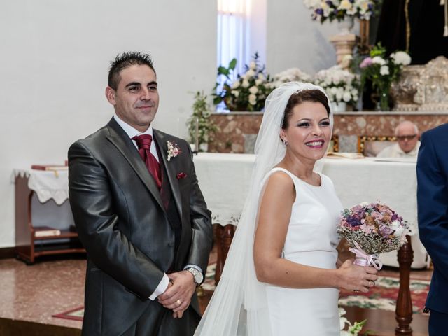 La boda de David y Gabi en Sevilla, Sevilla 34